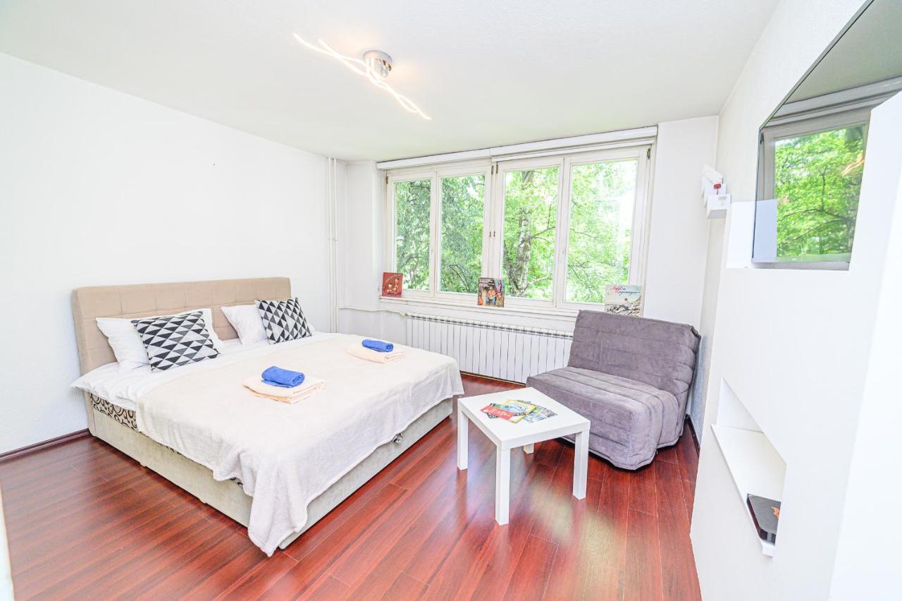 Ferienwohnung Beautiful Cozy Studio Close To City Center Sarajevo Exterior foto